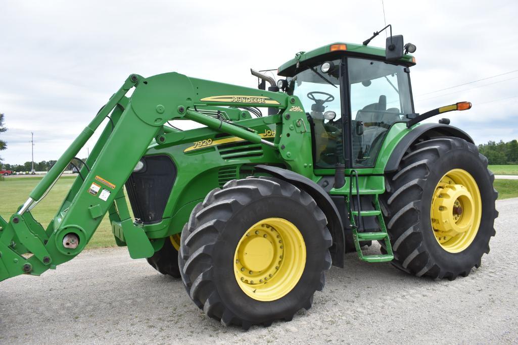 2005 John Deere 7920 MFWD tractor