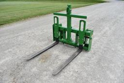 John Deere pallet forks