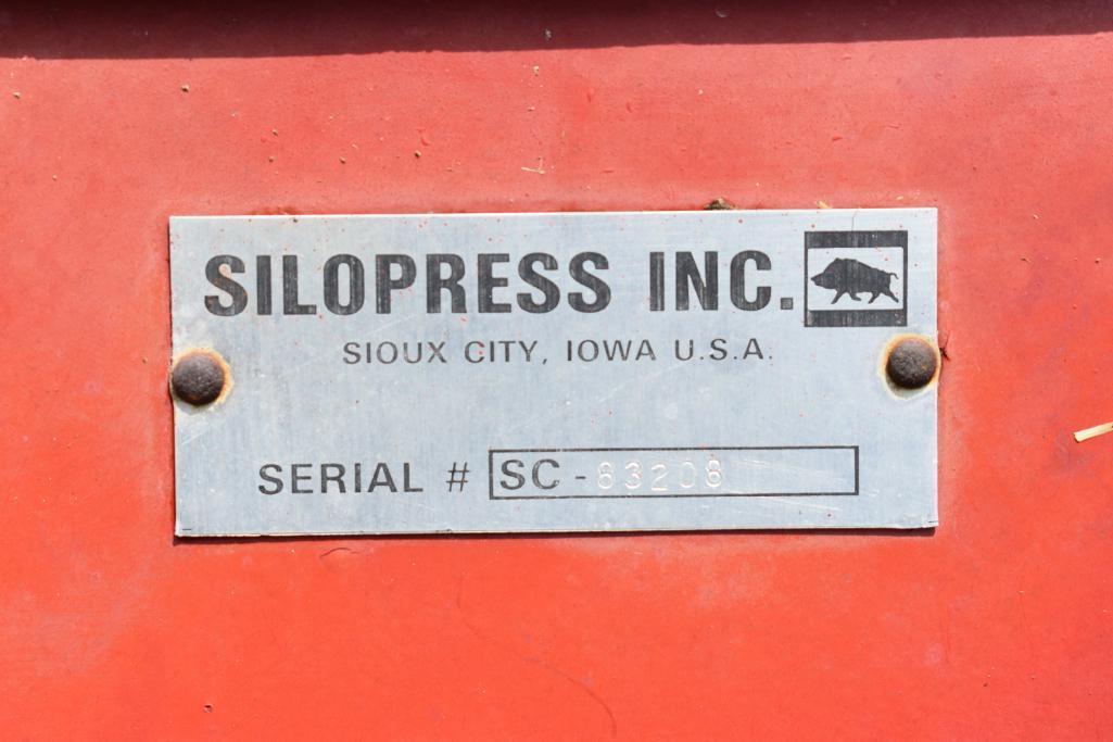 Silopress XPIII silage bagger