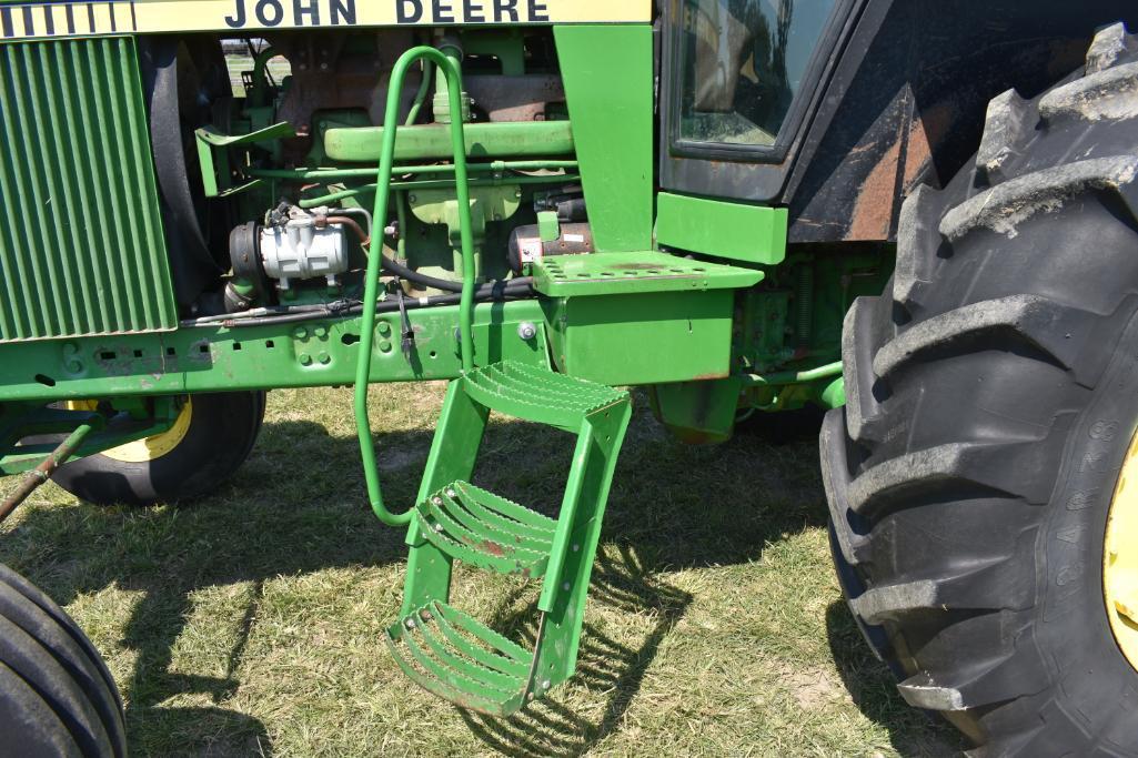 1985 John Deere 4450 2wd tractor