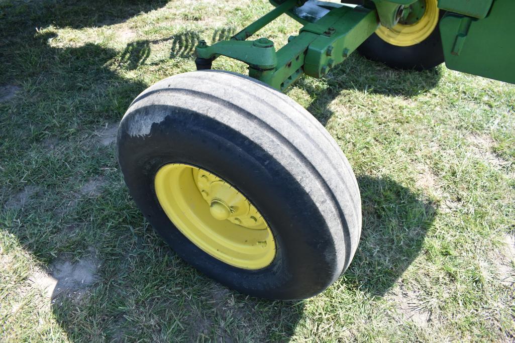 1979 John Deere 4440 2wd tractor