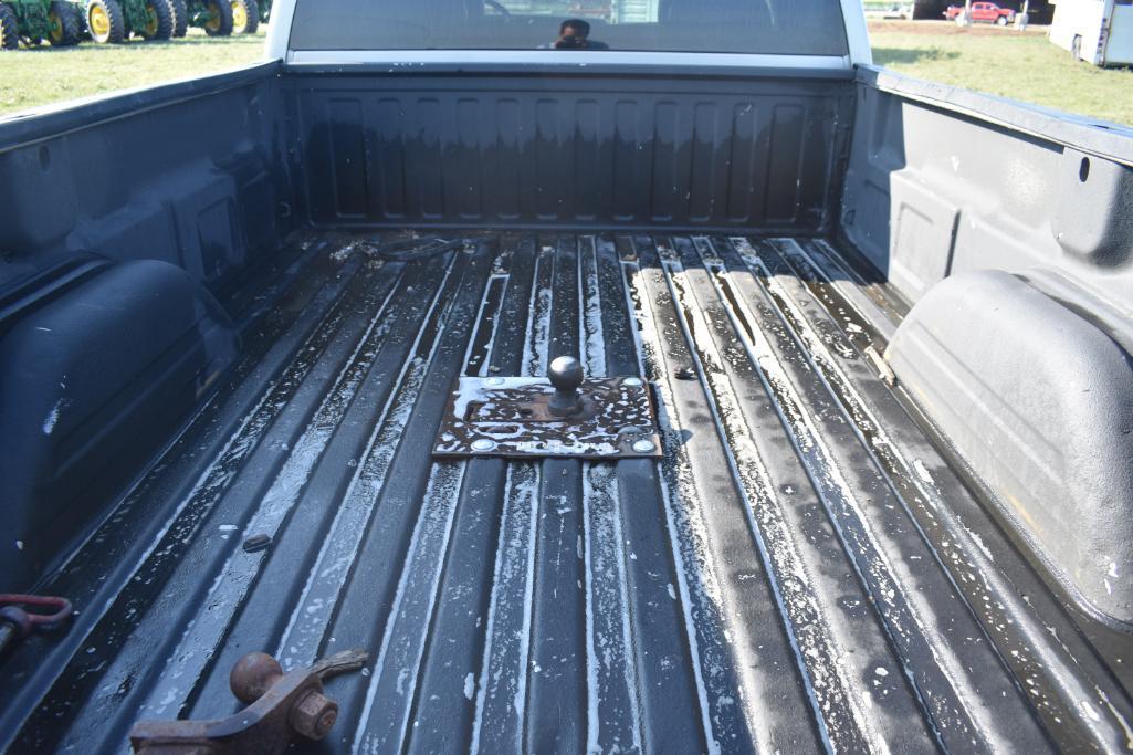 2003 Chevrolet 3500 4wd dually pickup truck