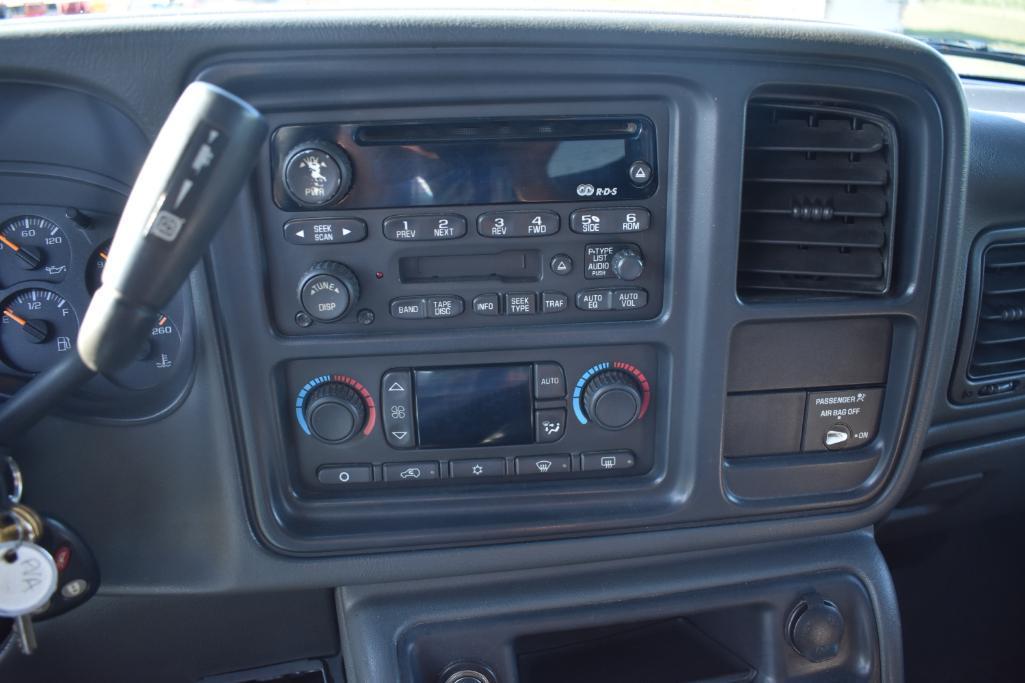 2003 Chevrolet 3500 4wd dually pickup truck