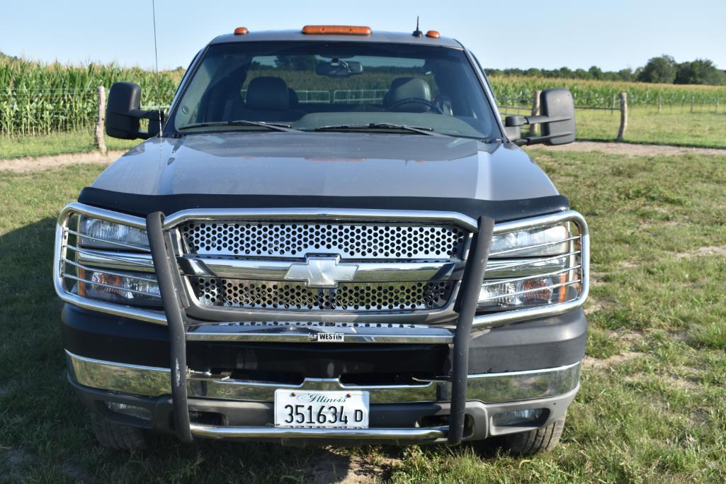 2003 Chevrolet 3500 4wd dually pickup truck