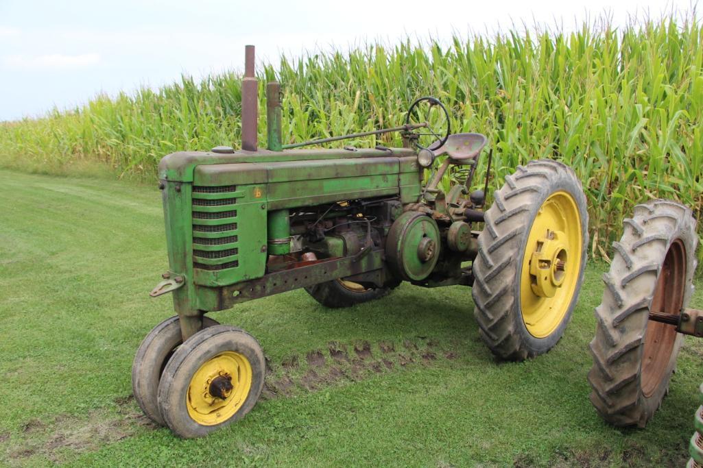 1947 John Deere B tractor