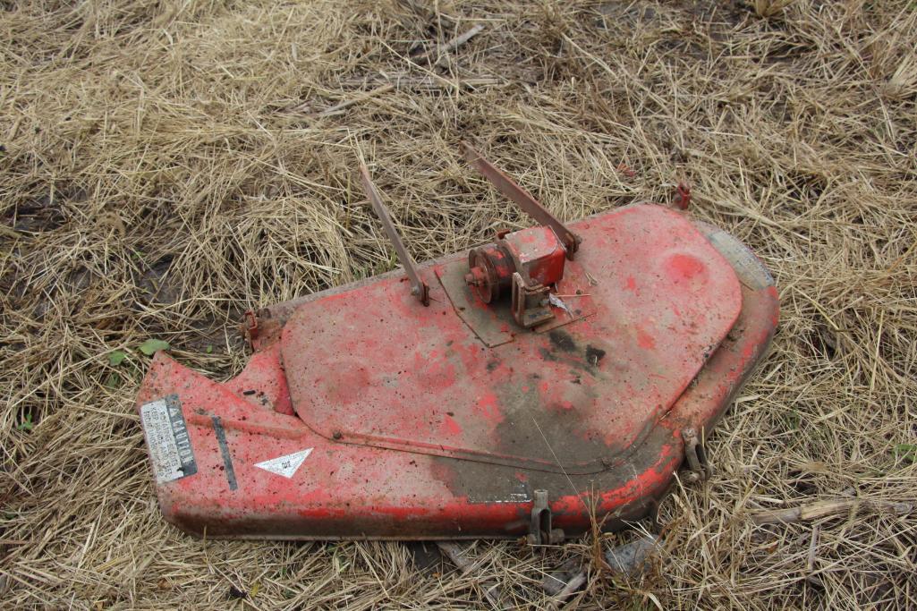 Massey Ferguson 12 riding lawn mower