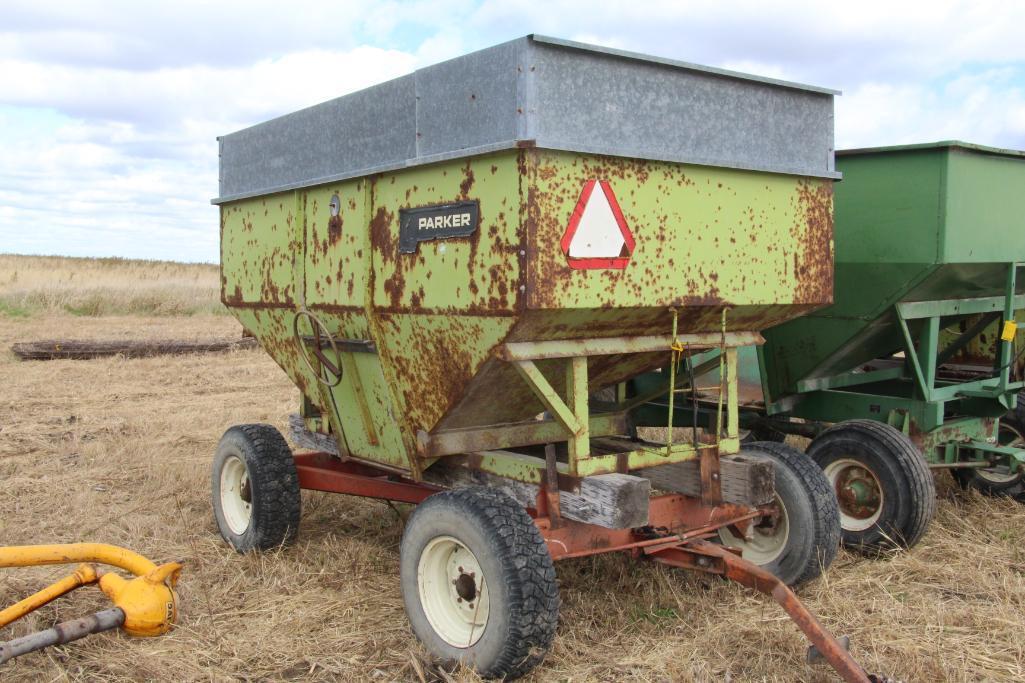 Parker 250 bu. gravity wagon on running gear