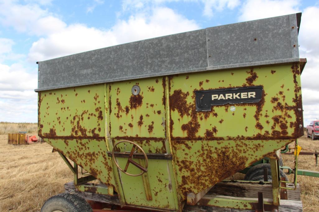 Parker 250 bu. gravity wagon on running gear