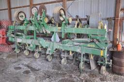 John Deere 845 12 row 30" cultivator