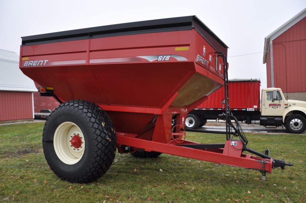 Brent 678 grain cart