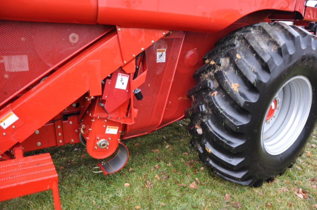 2007 Case IH 2577 2wd combine