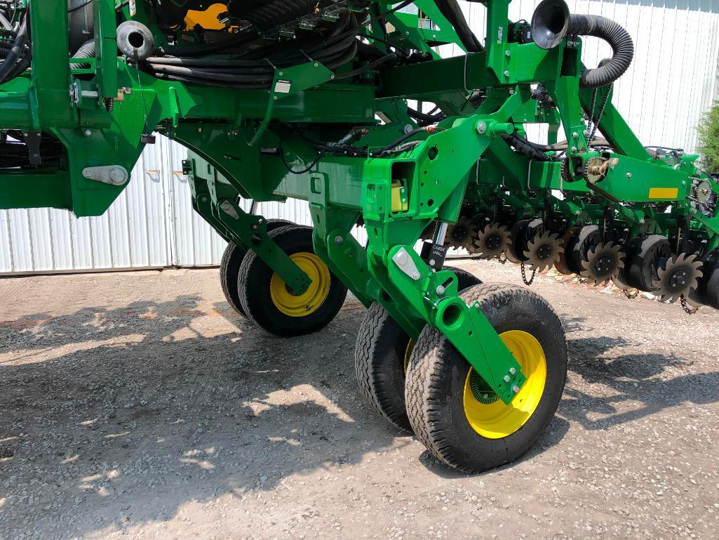 2015 John Deere 1795 CCS 24 row 20" planter