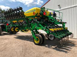 2015 John Deere 1795 CCS 24 row 20" planter