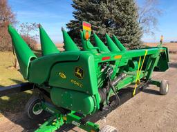 2013 JD 606C 6 row 30" corn head, hyd. deck plates, height sensors, (2) stalk stompers, SN