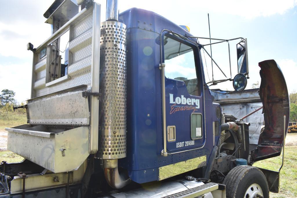 2000 Kenworth T800 day cab semi