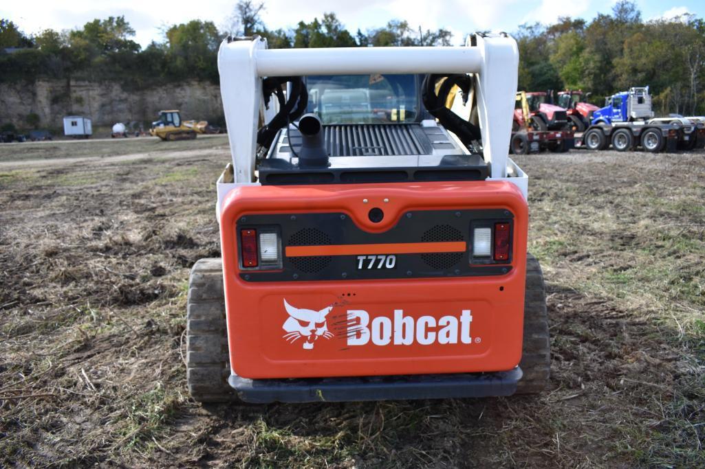 2016 Bobcat T770 compact track loader