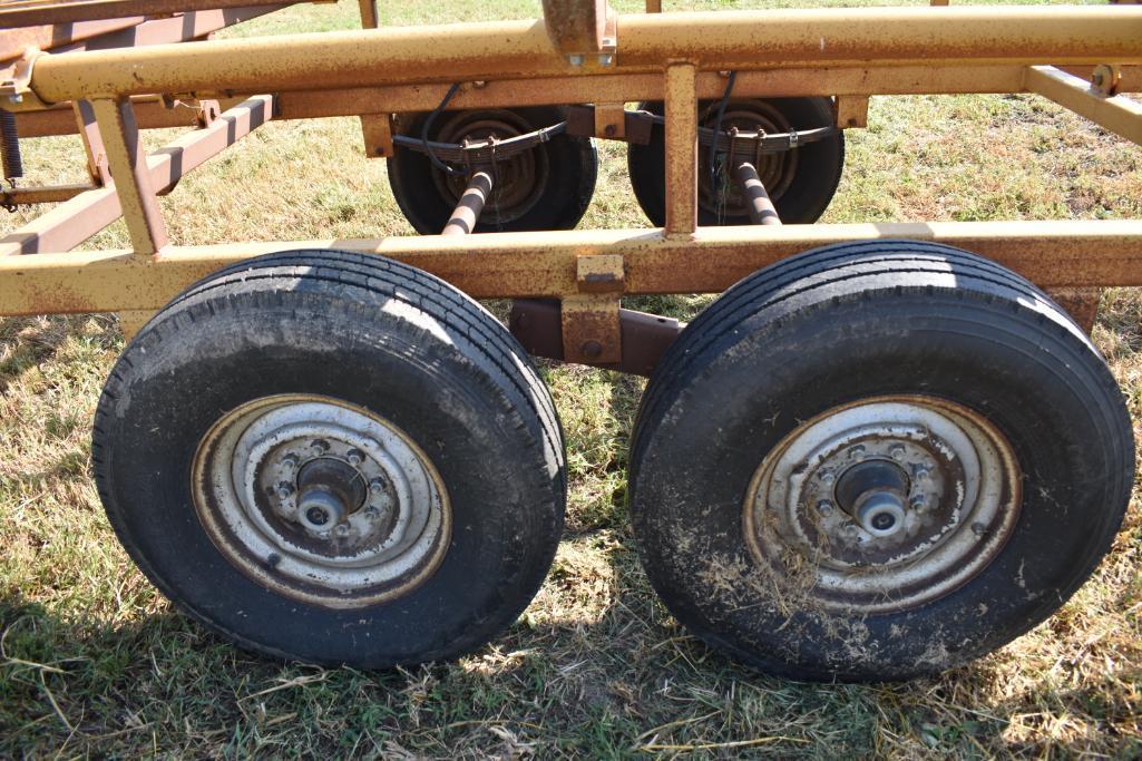 2009 Atchison 10-bale tandem hay trailer