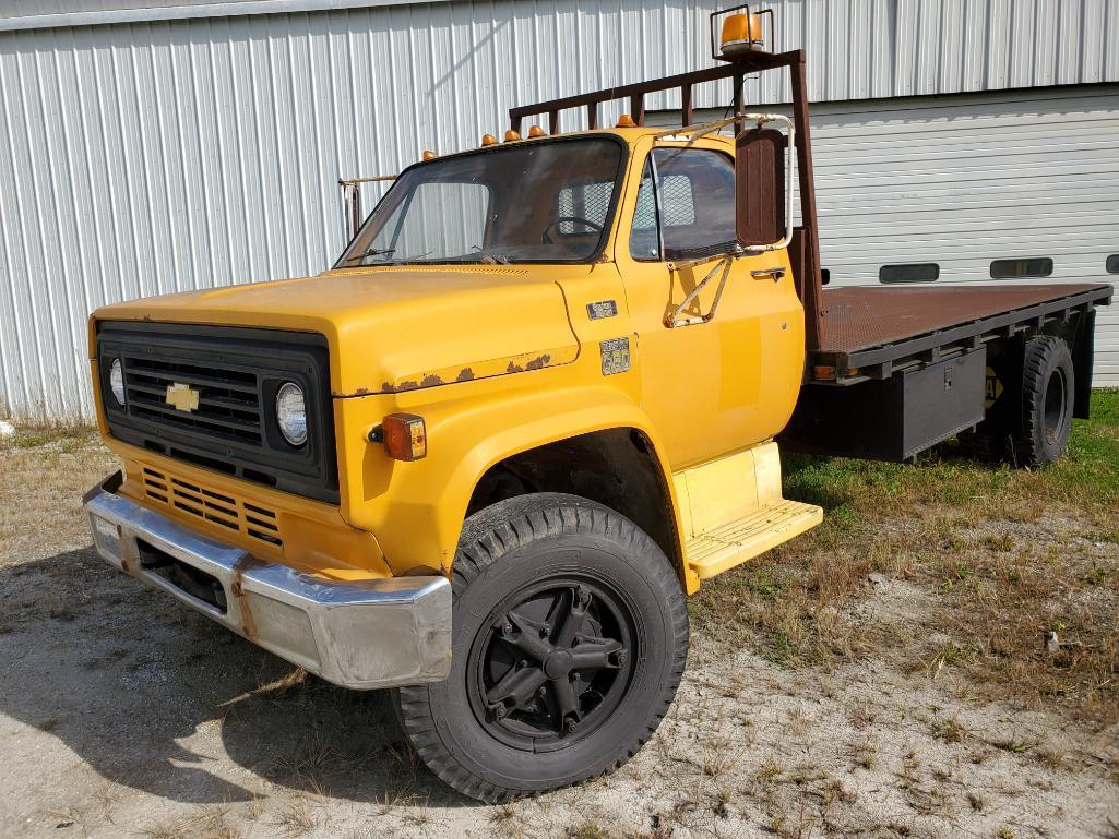 1978 Chevrolet C60 flatbed truck