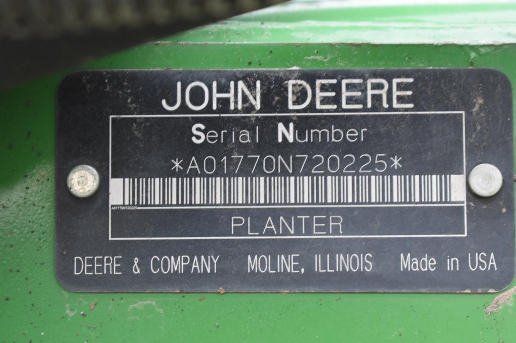 2007 John Deere 1770NT 16 row 30" planter