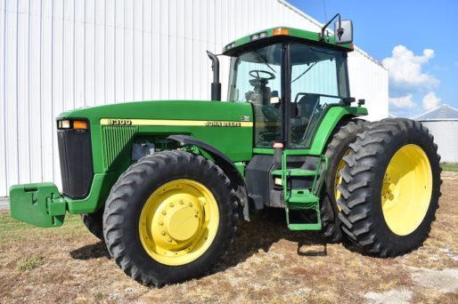 1998 John Deere 8300 MFWD tractor