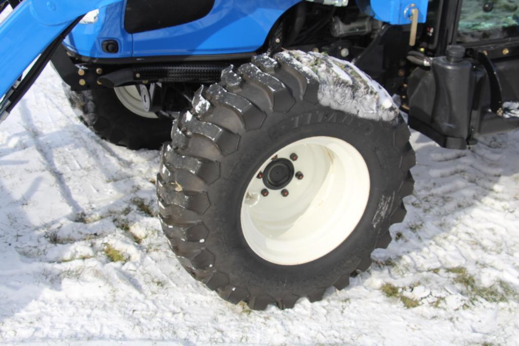 2016 New Holland Boomer 55 MFWD tractor