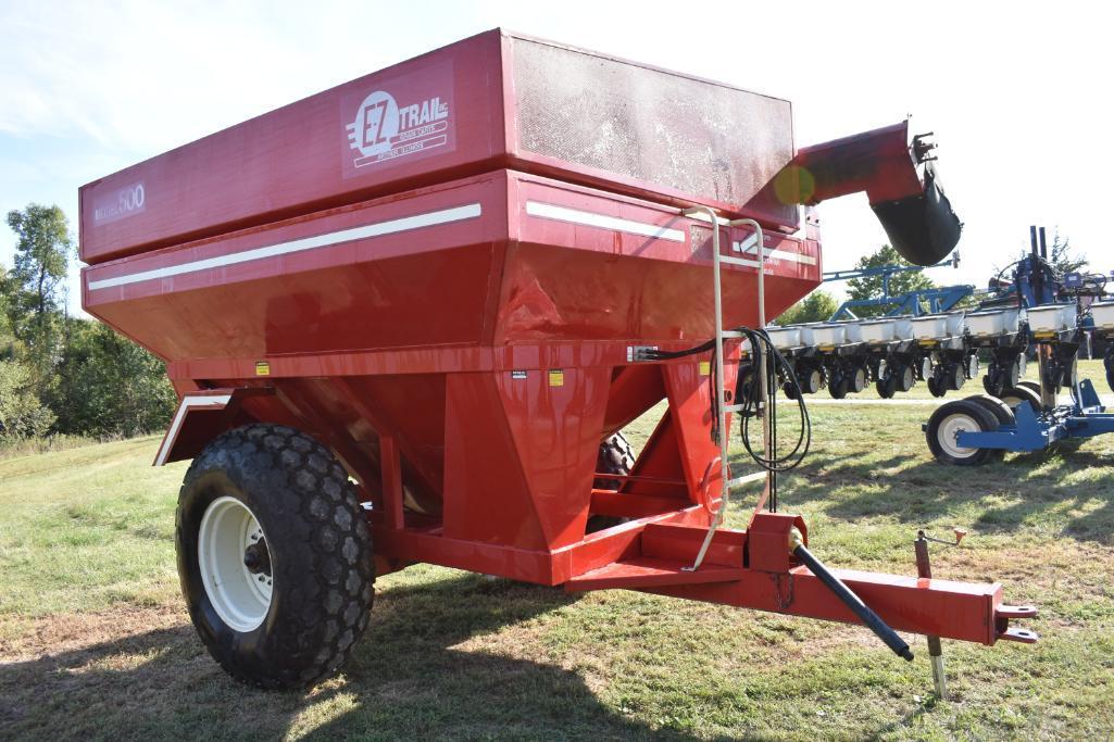 Ez Trail 500 grain cart