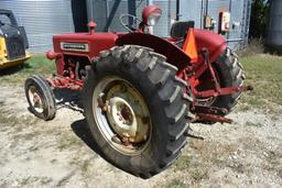 1962 International B-414 2wd utility tractor