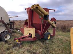 New Holland 353 grinder mixer