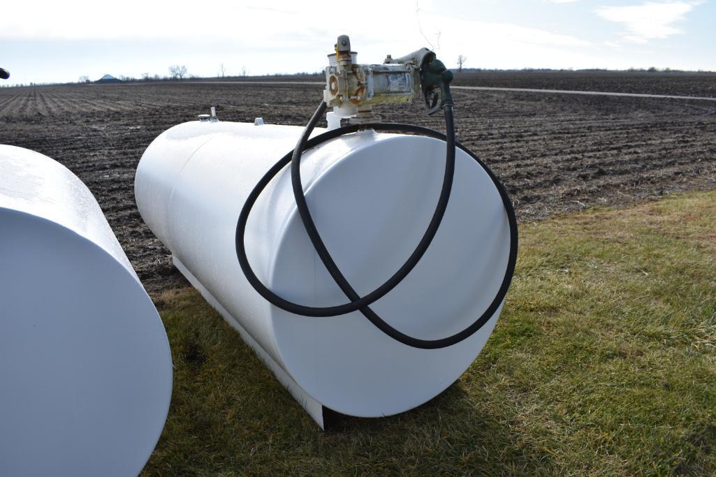 1,000 gal. fuel tank