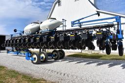 2018 Kinze 3600 16/31 planter