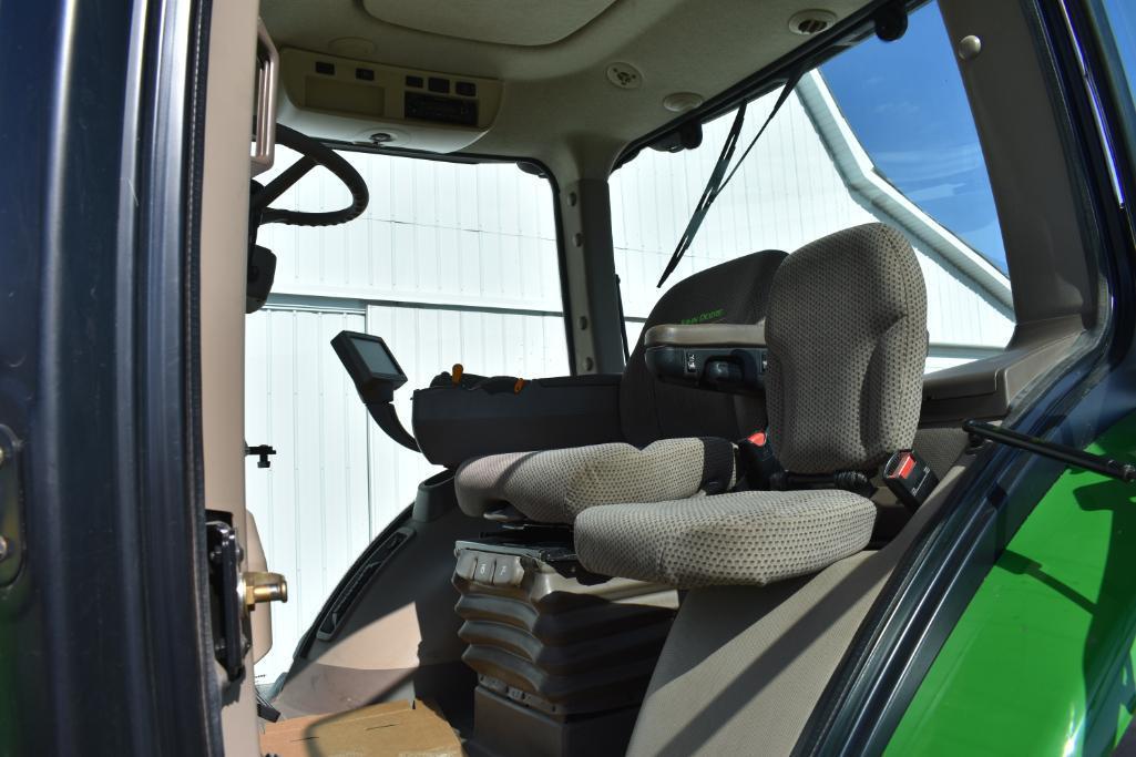 2012 John Deere 8285R MFWD tractor