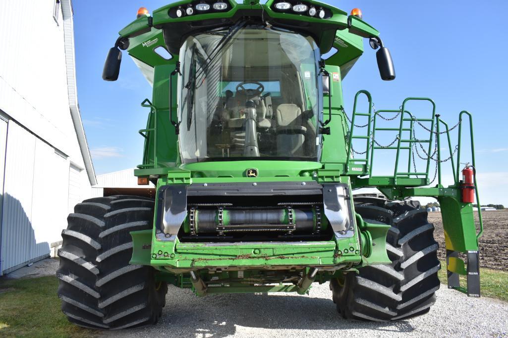 2015 John Deere S660 2wd combine