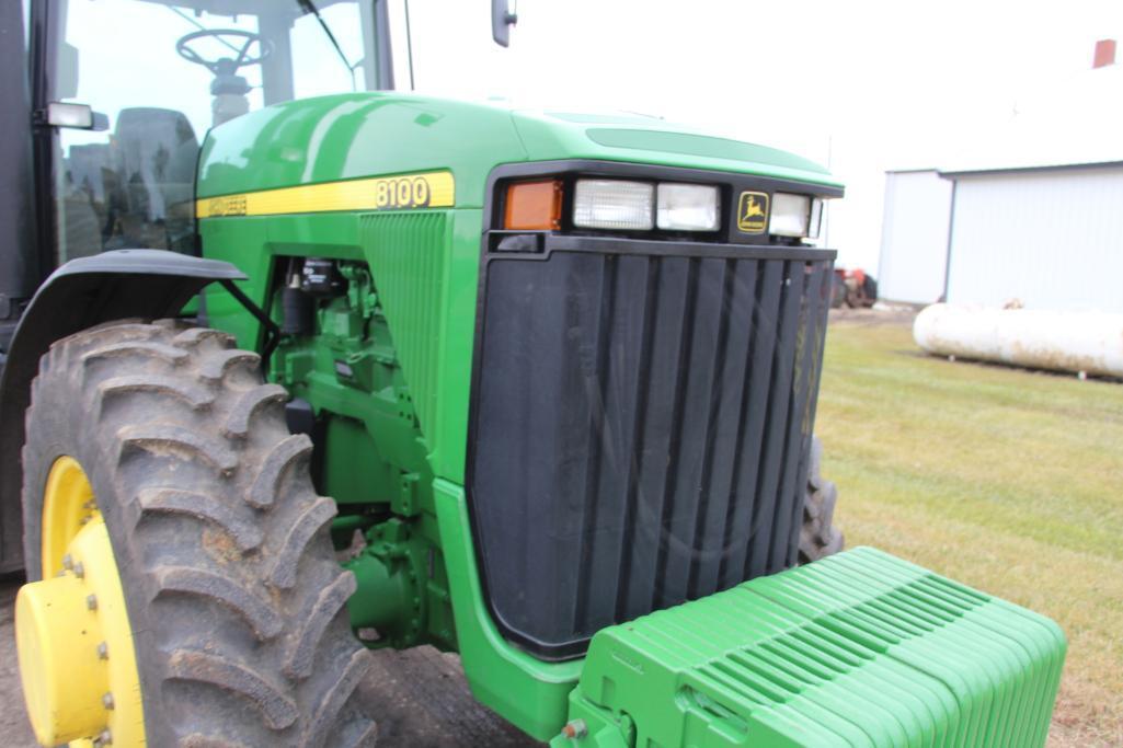 1998 John Deere 8100 MFWD tractor