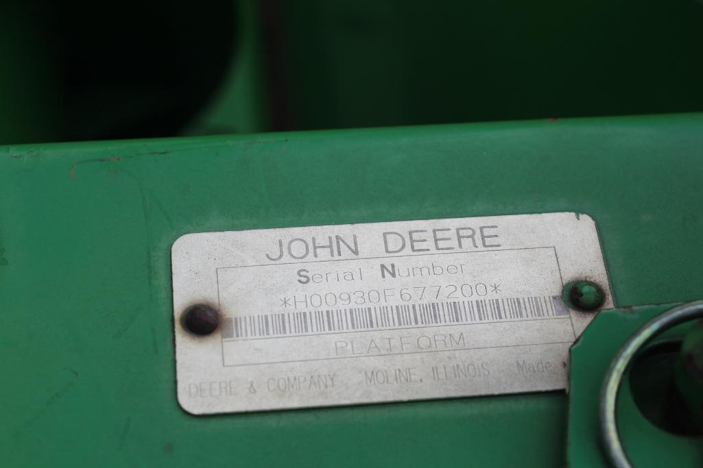 1998 John Deere 930F 30' platform