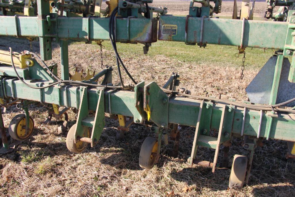 John Deere 85 12 row 30" cultivator