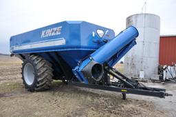 Kinze 1100 grain cart