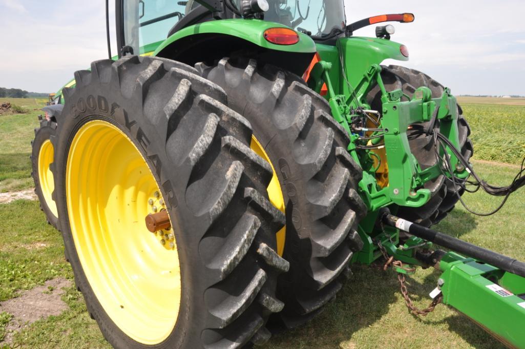 '11 JD 8285R MFWD tractor