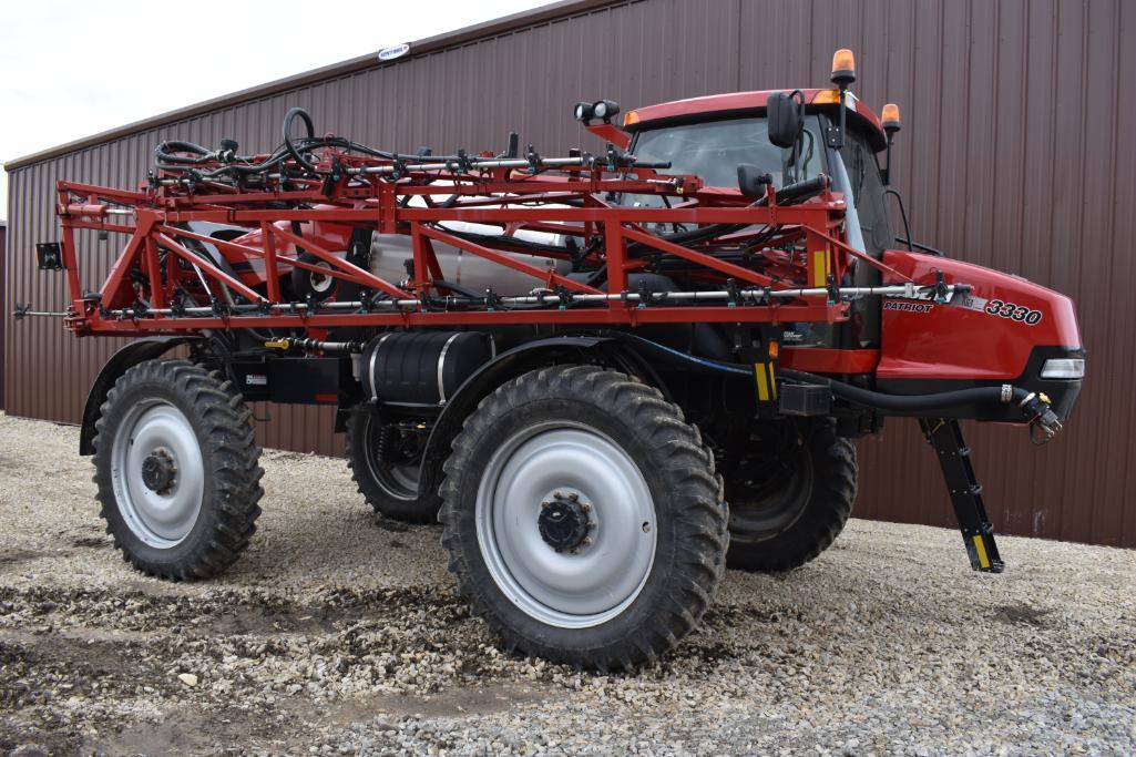 2014 Case IH Patriot 3330 self-propelled sprayer