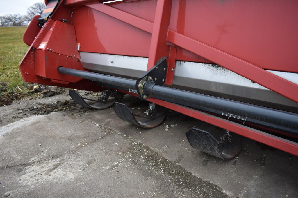 2012 Case IH 3412 12 row 30" corn head