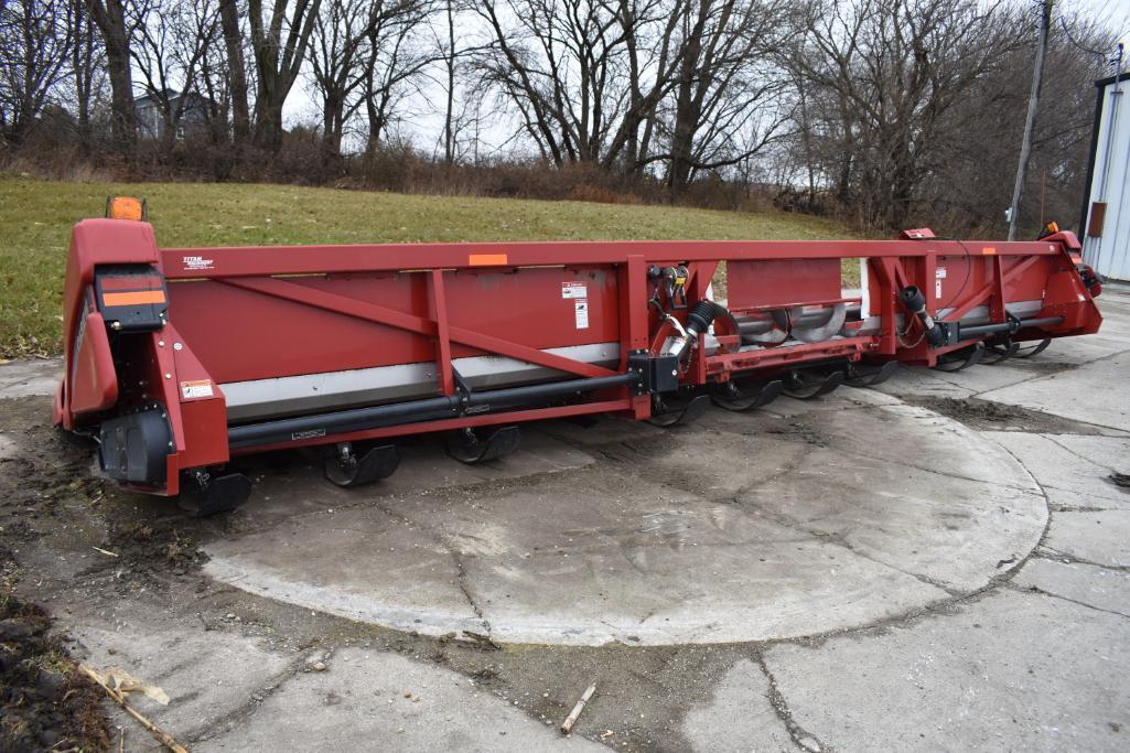 2012 Case IH 3412 12 row 30" corn head