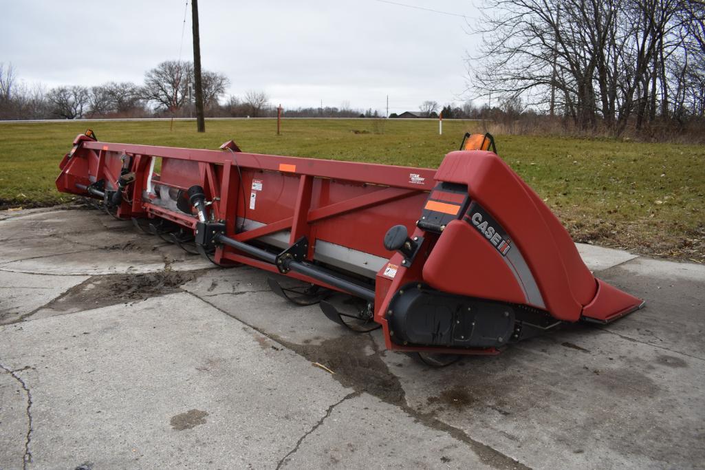 2012 Case IH 3412 12 row 30" corn head