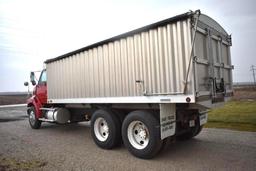 1997 Ford Louisville tandem axle grain truck