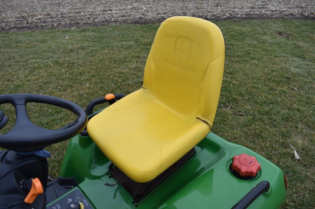 2003 John Deere X595 lawn mower