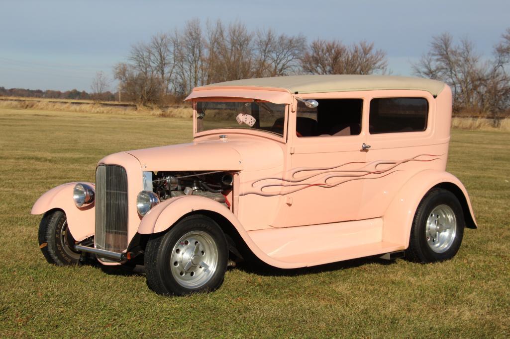 1929 Ford Model A 2-door sedan