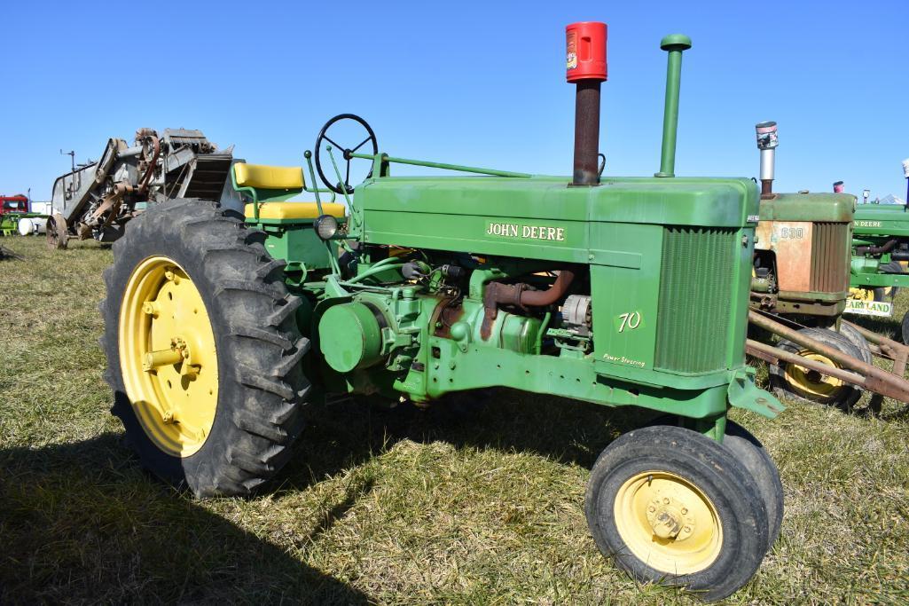 John Deere 70