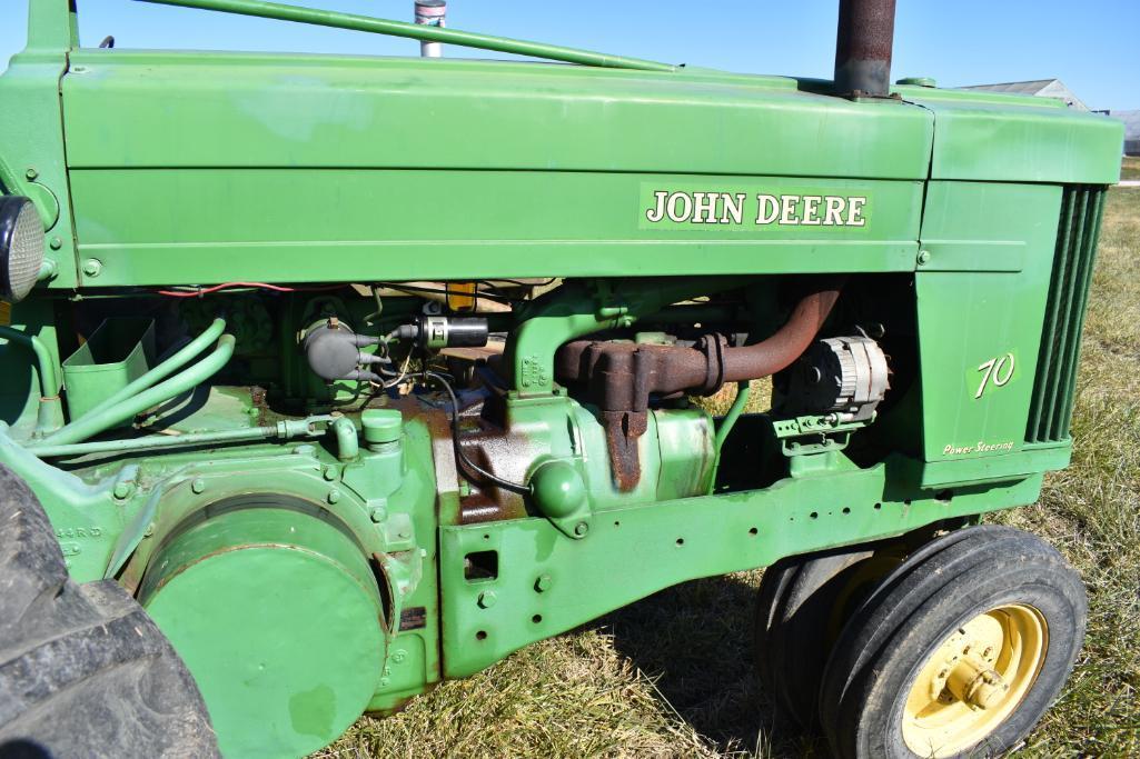 John Deere 70