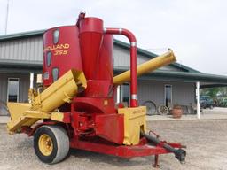 New Holland 355 grinder mixer