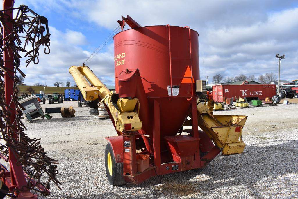 New Holland 355 grinder mixer