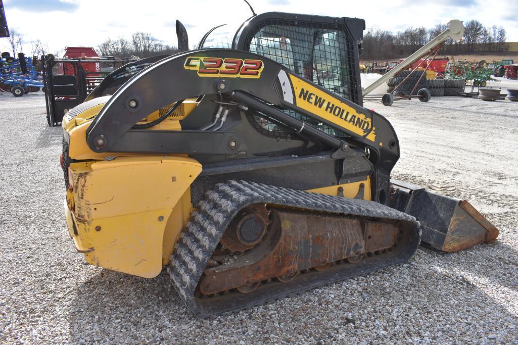 2011 New Holland C232 skid loader