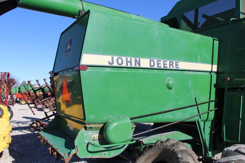 John Deere 6620 4wd combine